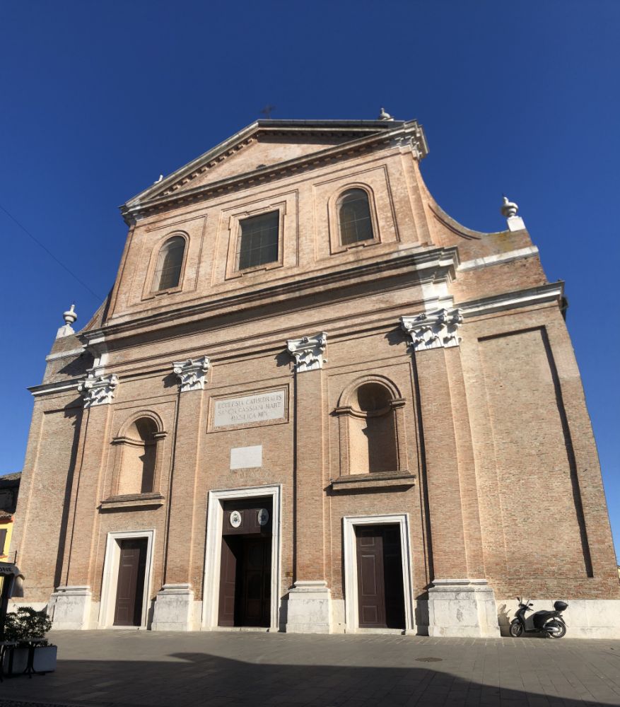 cattedrale san cassiano comacchio