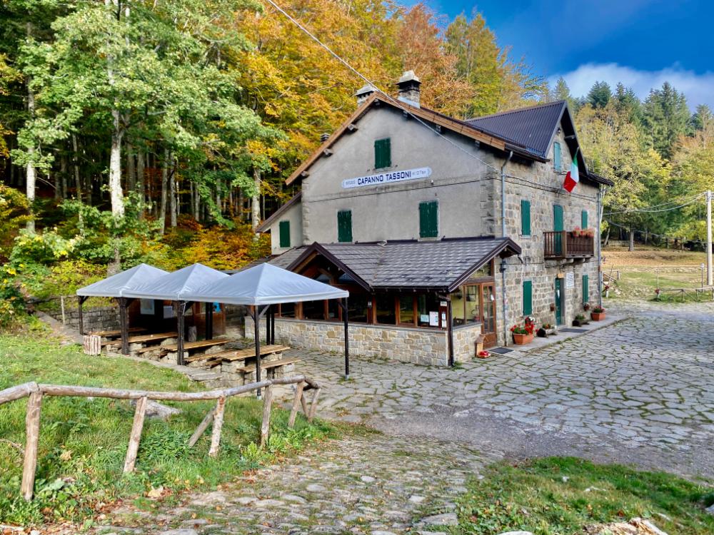 capanno tassoni in appennino modenese