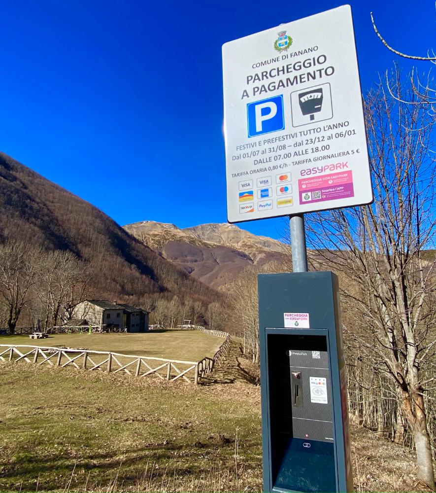 parcheggio a pagamento rifugio i taburri
