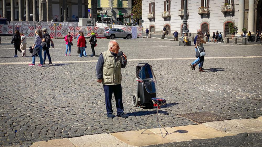 cantante neomelodico a napoli